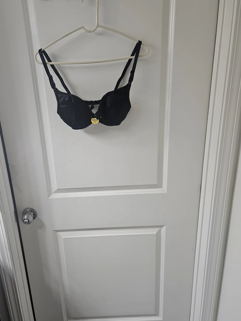 Wonderbra structured underwire